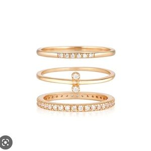 The Silver Collective rose gold ring stack (size 7)